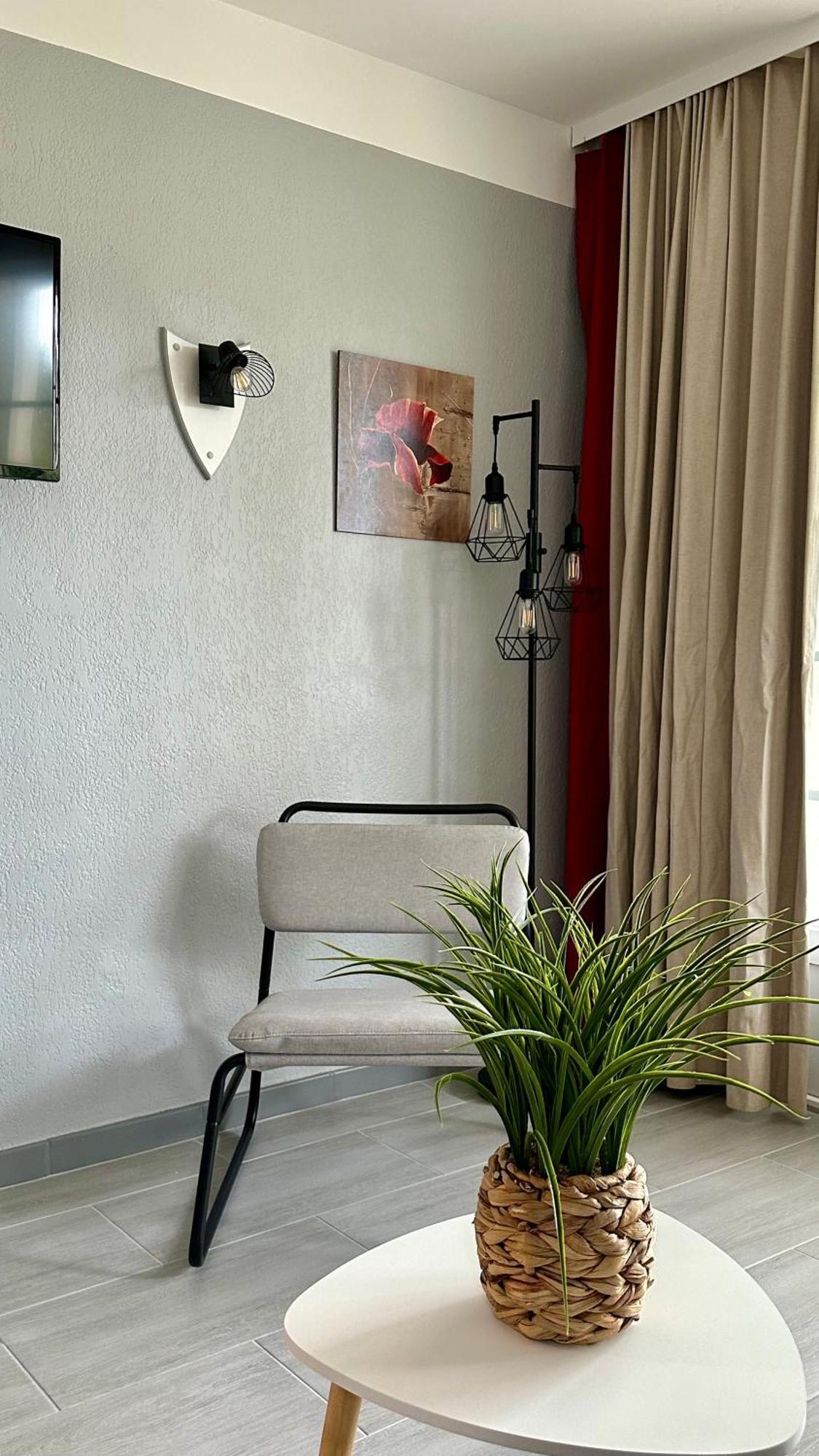 Appartement En Residence Pierre Et Vacance Au Golf Biscarrosse Buitenkant foto