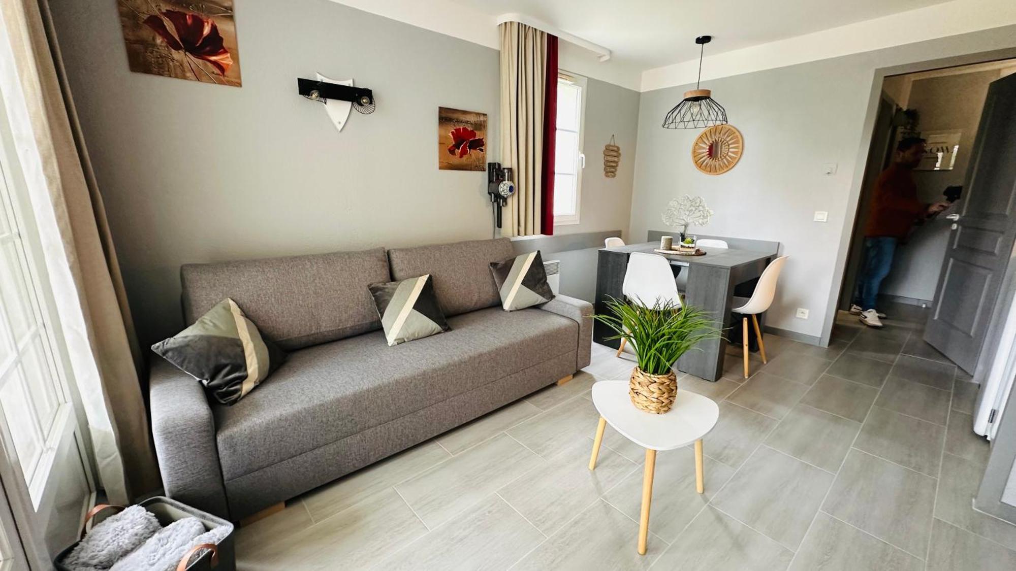 Appartement En Residence Pierre Et Vacance Au Golf Biscarrosse Buitenkant foto